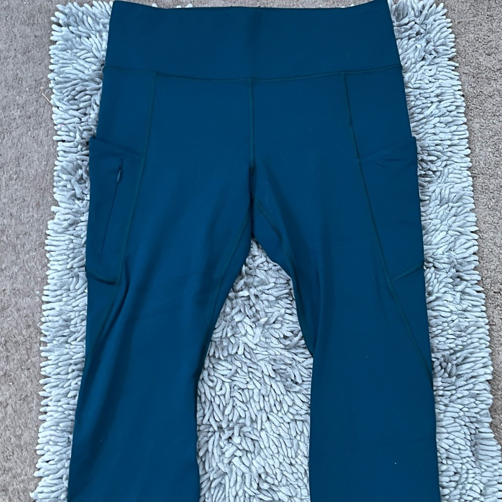 Athleta Cropped High Rise Leggings